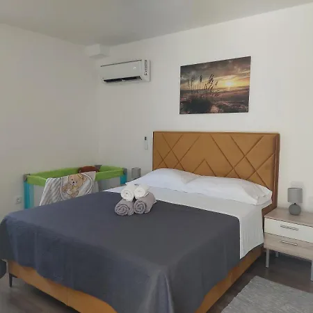 Apartment House Teza